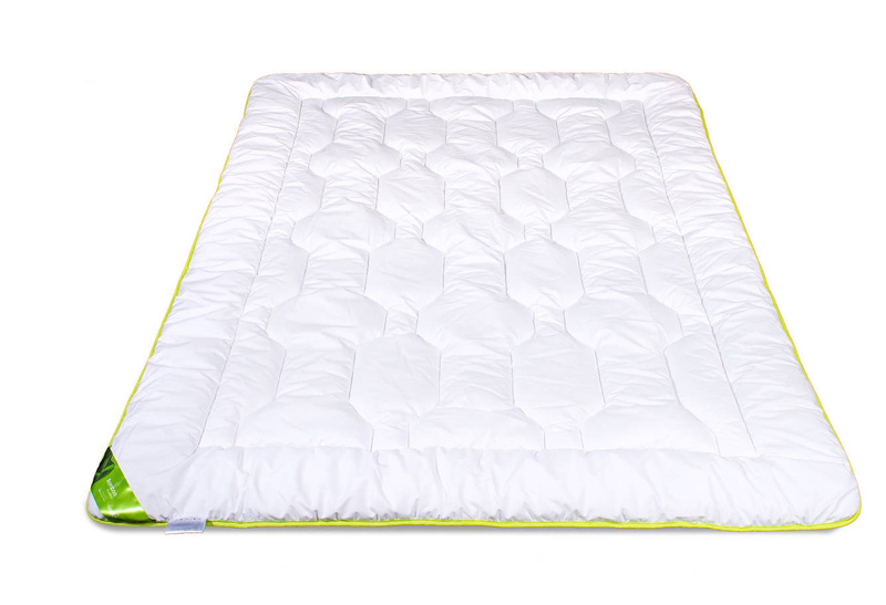 Kołdra 200x220 całoroczna bambusowa antyalergiczna i antybakteryjna