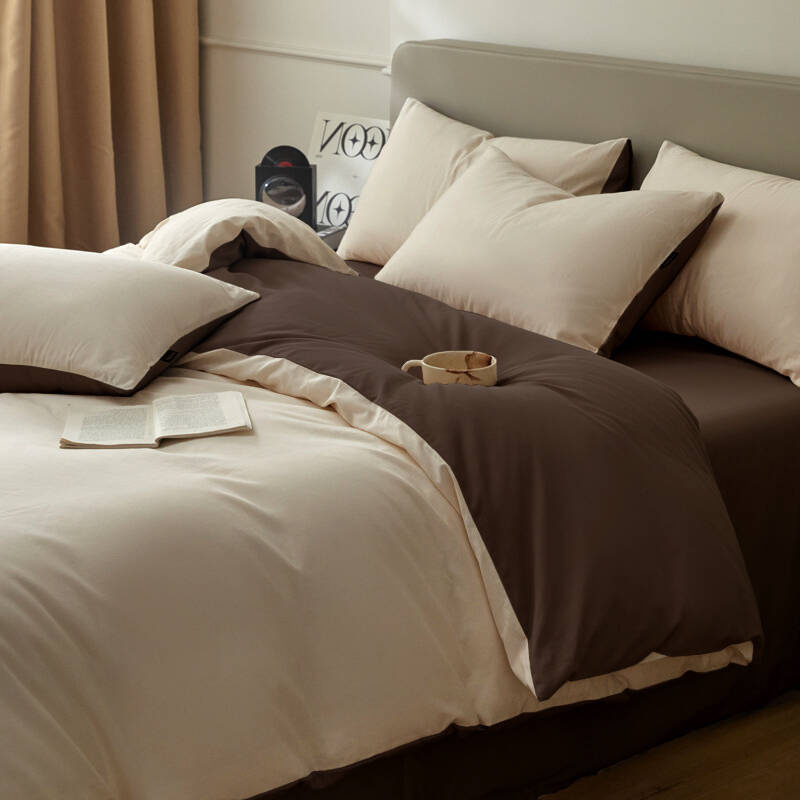 Pościel gładka dwukolorowa 160x200 4 el. kremowo-brązowa S-23