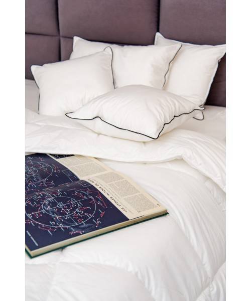 Kołdra 135x200 letnia termoaktywna OUTLAST antyalergiczna i antybakteryjna