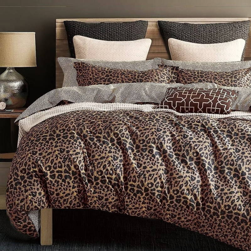 Pościel bawełniana 200x220 3 el. Pantera B-1536