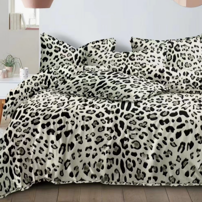 Pościel w panterkę 160x200 4 el. Kitty