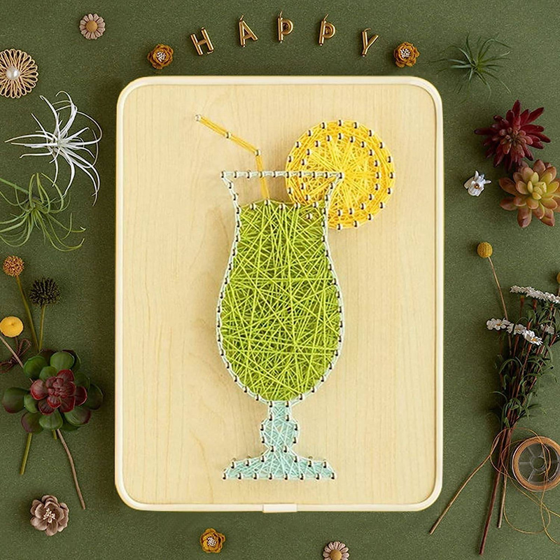 Zestaw String Art do samodzielnego złożenia Drink