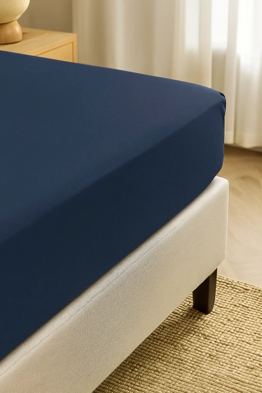 Prześcieradło z gumką niebieskie 160x200