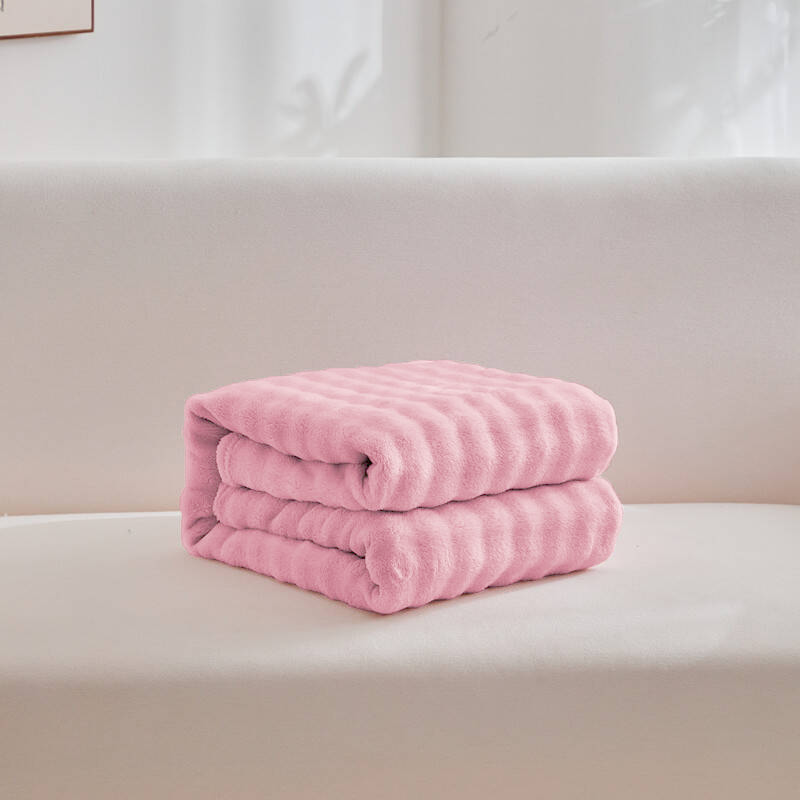 Koc pluszowy bąbelkowy 3D BUBBLE 200x220 różowy