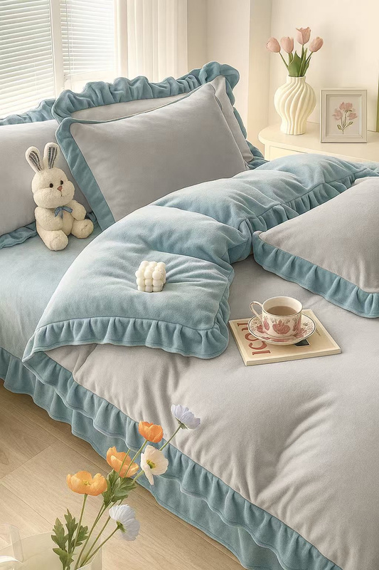 Pościel pluszowa z falbanką zimowa miś 160x200 3 el. szaro-błękitna nr443