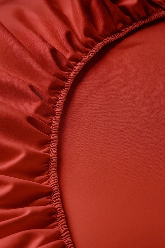 Prześcieradło z gumką czerwone 160x200