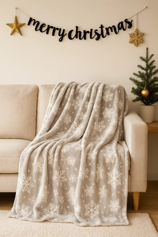 Koc świąteczny jasny szary w śnieżynki 160x200