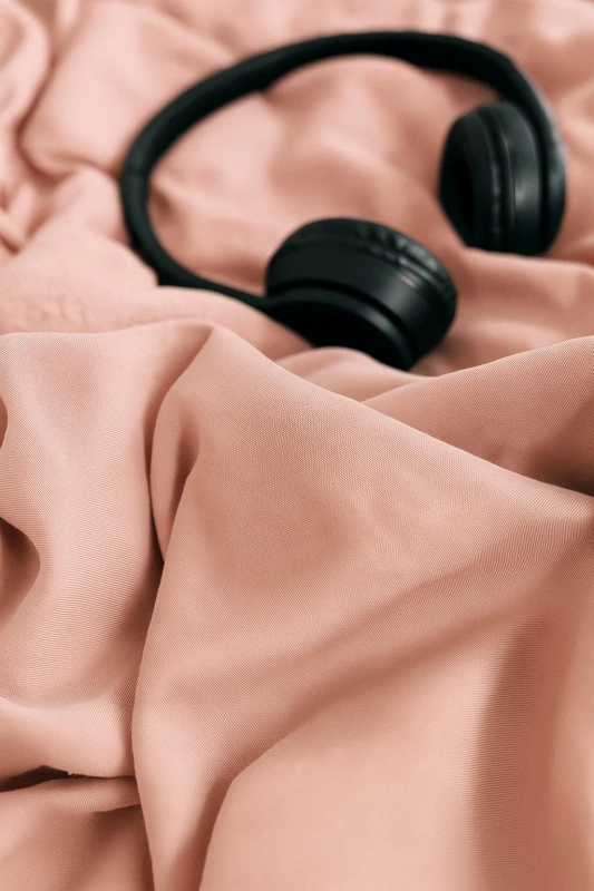 Pościel jasna różowa 160x200 3 el. modna, miła w dotyku