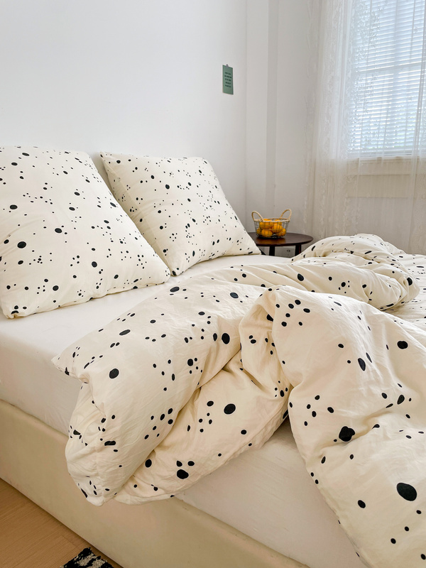 Pościel biała w kropki i groszki 160x200 3 el. Dots F15