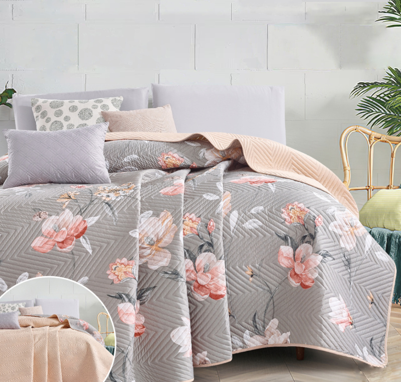 Narzuta ozdobna dwustronna DIAMOND 220x240 szara w kwiaty - beżowa F006