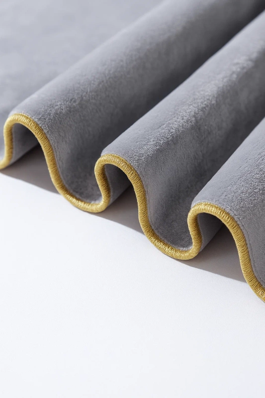 Pościel pluszowa z lamówką zimowa miś gładka 160x200 3 el. jasna szara