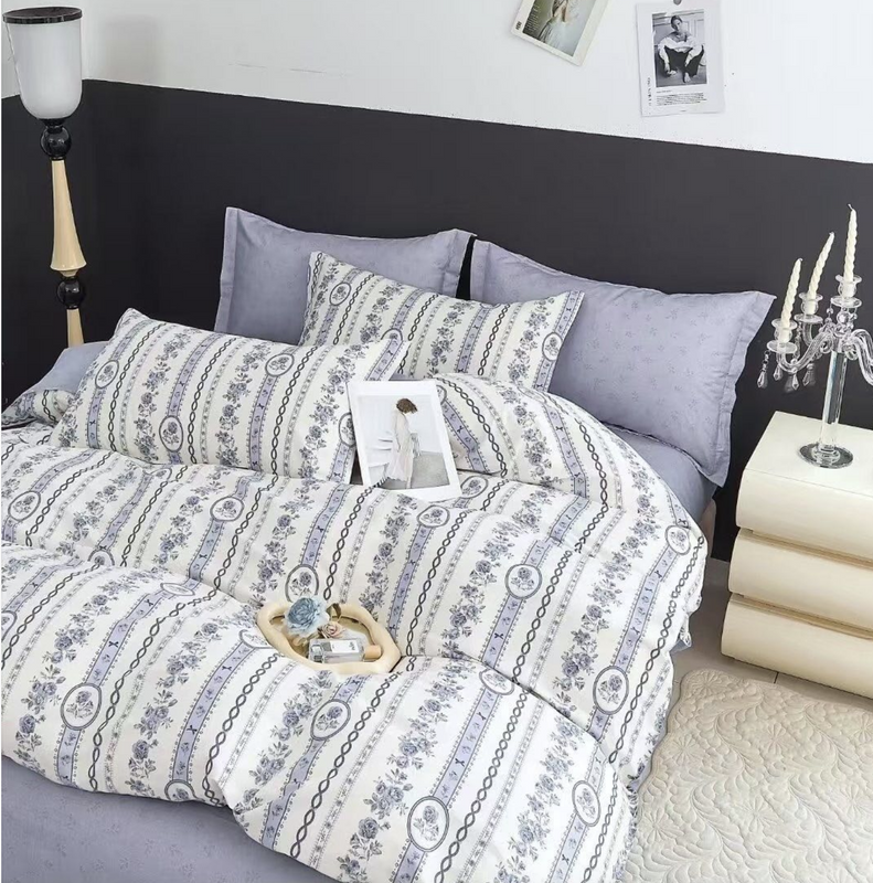 Pościel bawełniana biało-błękitna w kwiatki 160x200 3 el. L29