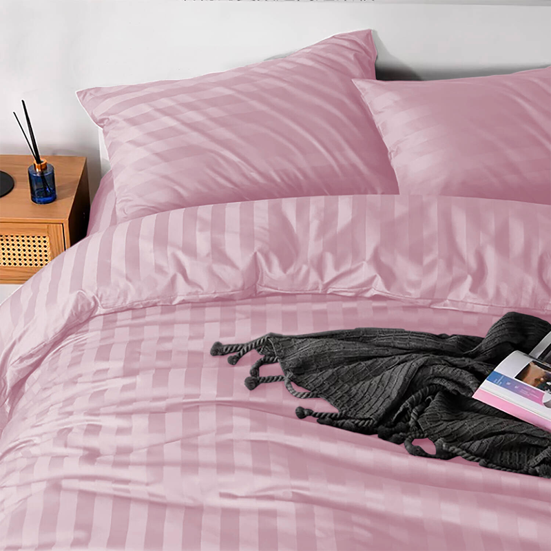 Pościel różowa w pasy 200x220 3 el. Kim Pink H-005