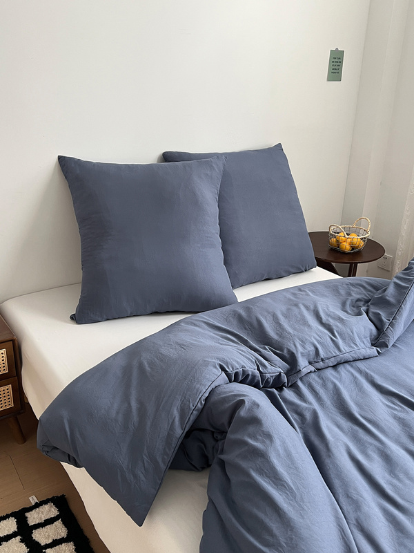 Pościel granatowa jednokolorowa gładka 200x220 3 el. Midnight F18