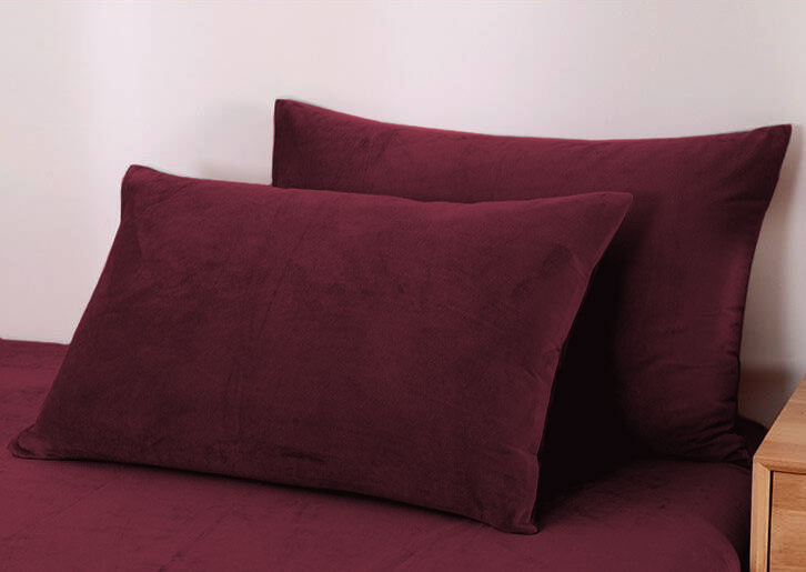 Pościel pluszowa zimowa miś gładka 200x220 3 el. bordowa czerwona K012