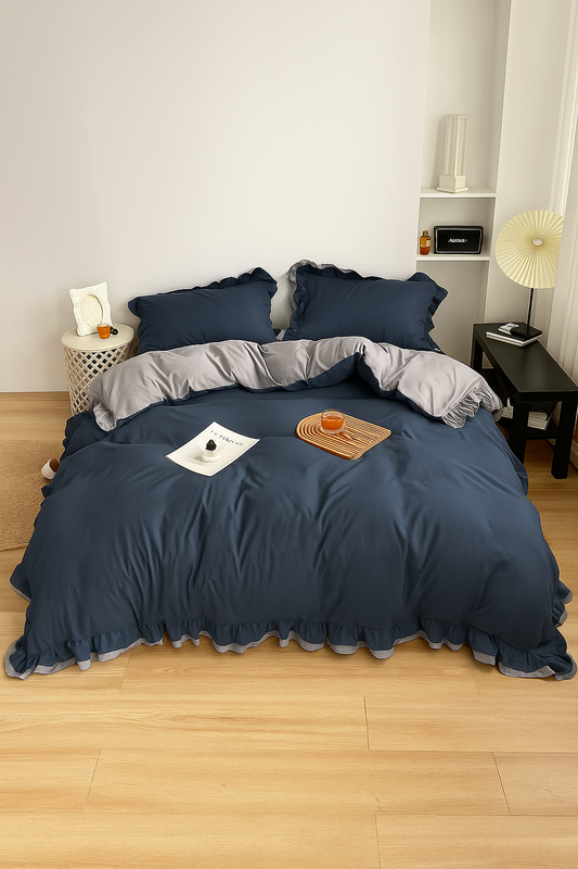 Pościel z podwójną falbanką dwukolorowa granatowo-jasnoszara 200x220 3 el.