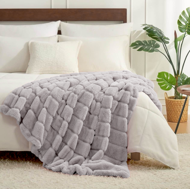 Koc pluszowy ciepły futerkowy miś RABBIT 200x220 jasny szary