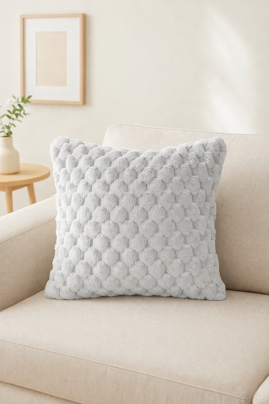 Poszewka na poduszkę dekoracyjna 40x40 tłoczona we wzór 3D plaster miodu pluszowa jasna szara