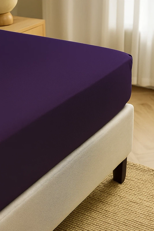 Prześcieradło z gumką fioletowe 140x200