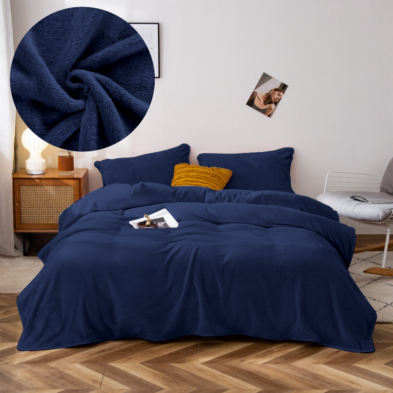 Pościel pluszowa zimowa miś gładka 160x200 3 el. granatowa K007