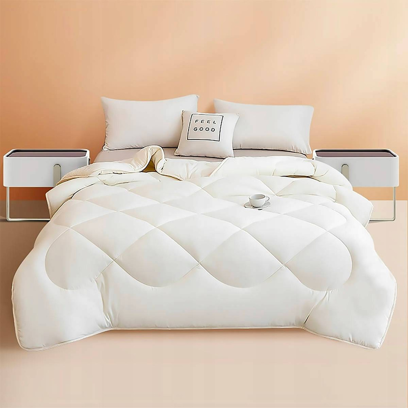 Zestaw Collet antyalergiczny kołdra 200x220 i 2x poduszka 70x80