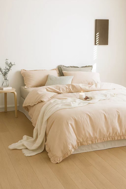 Pościel kremowa z falbanką kremowa 160x200 3 el. Cream