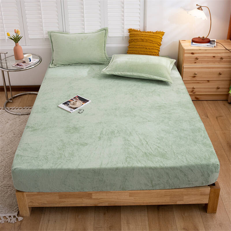 Prześcieradło pluszowe z gumką MIŚ miętowe 90x200