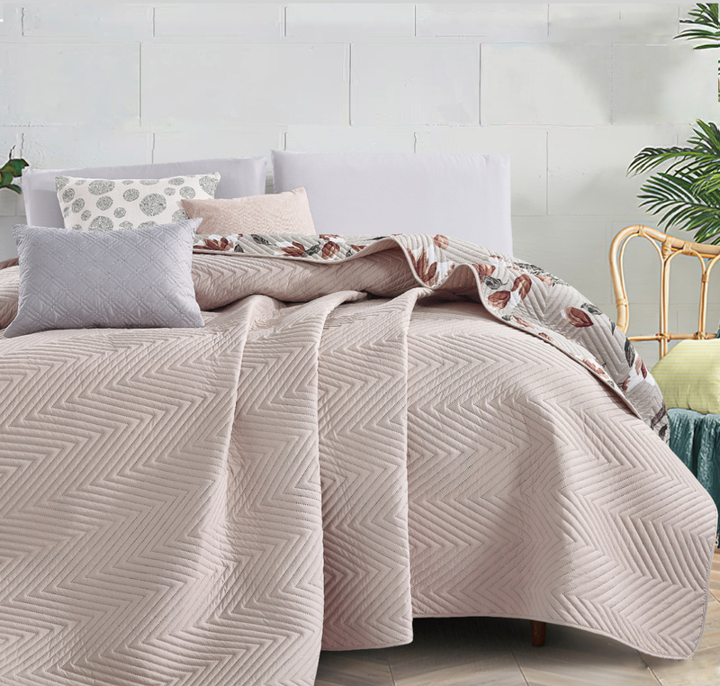 Narzuta ozdobna dwustronna DIAMOND 220x240 szara w kwiaty F008