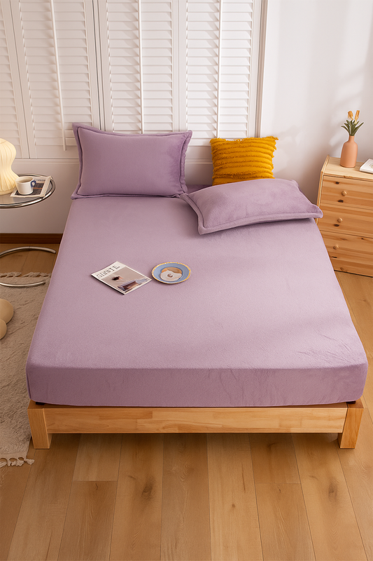 Prześcieradło pluszowe z gumką MIŚ lawendowe jasne fioletowe 200x220