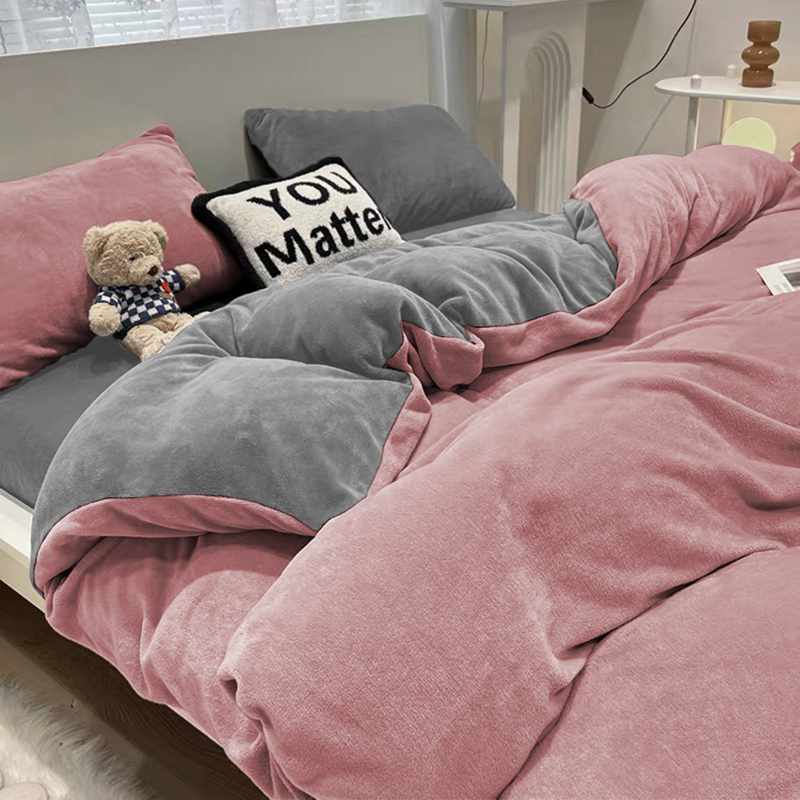 Pościel pluszowa welurowa zimowa miś gładka 160x200 4 el. różowa - szara