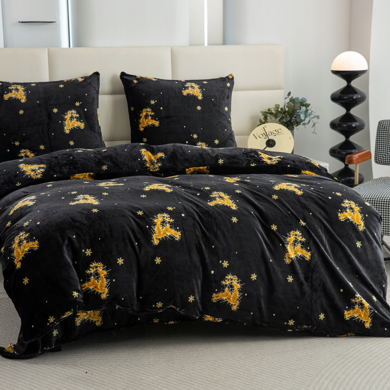 Pościel pluszowa zimowa miś świąteczna 200x220 3 el. czarna w złote renifery