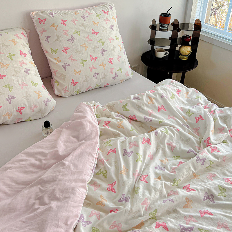 Pościel biało różowa w pastelowe motyle 160x200 3 el. Butterflies F1