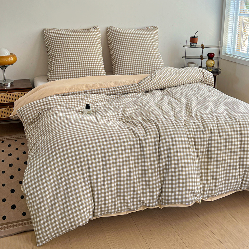 Pościel beżowo-biała w kratę 200x220 3 el. Caramel F7