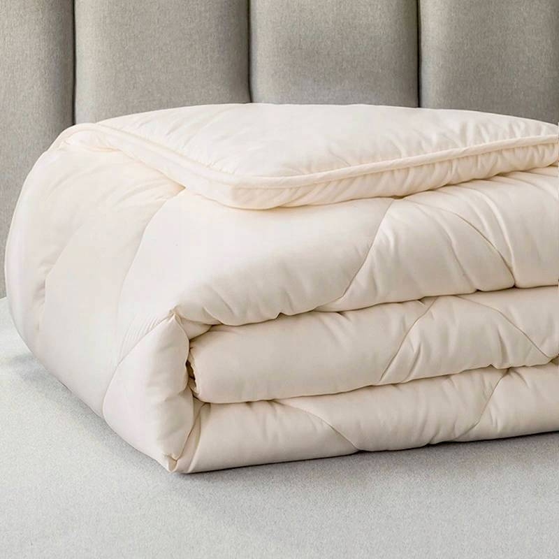 Zestaw Collet antyalergiczny kołdra 160x200 i 2x poduszka 70x80