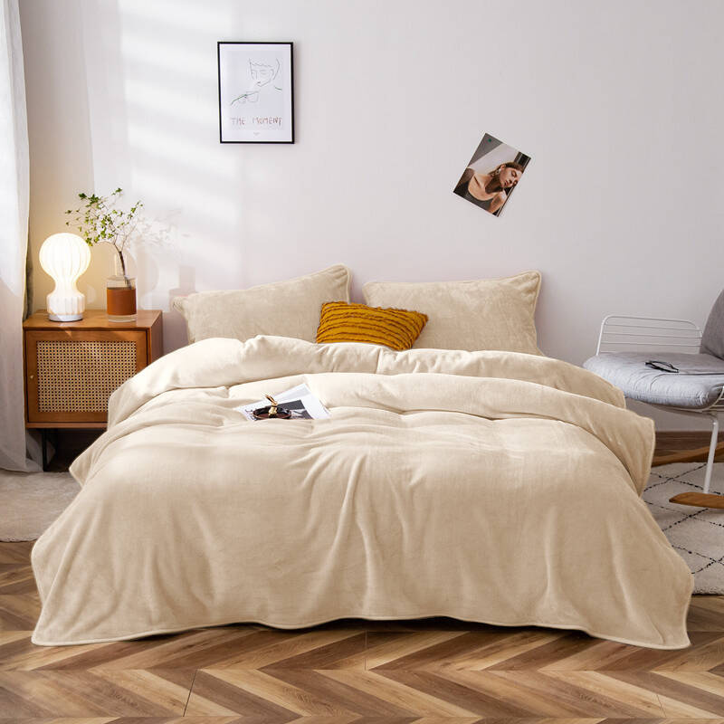 Pościel pluszowa zimowa miś gładka 160x200 3 el. beżowa K008