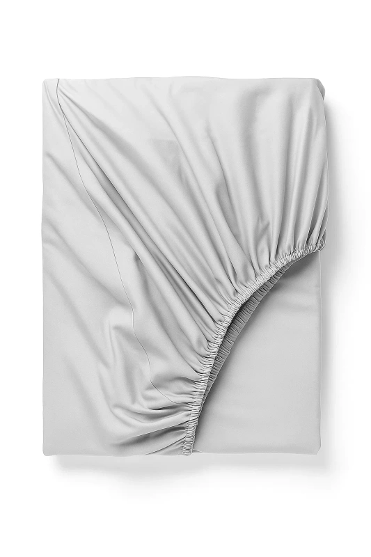 Prześcieradło z gumką jasne szare 140x200 satyna bawełniana