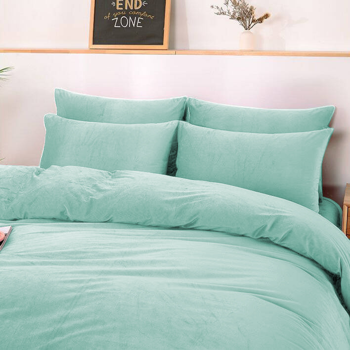 Pościel pluszowa zimowa miś gładka 200x220 3 el. miętowa