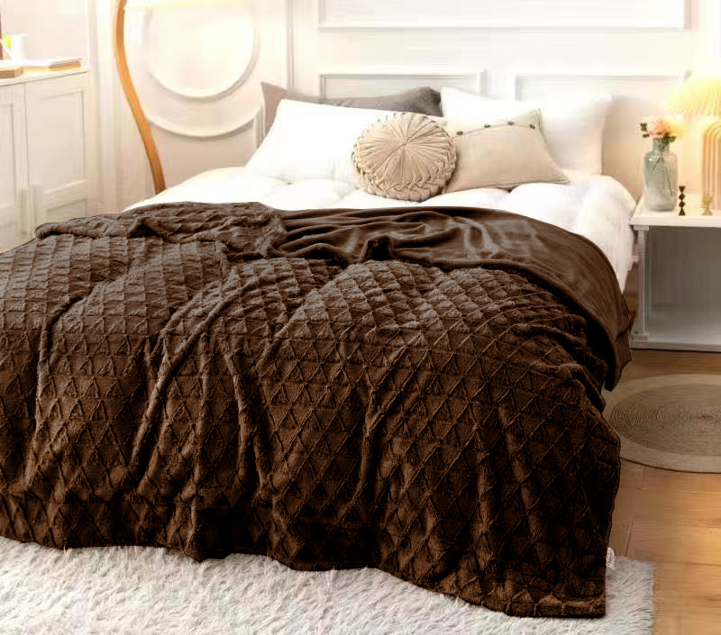 Narzuta koc tłoczony brązowy 200x220