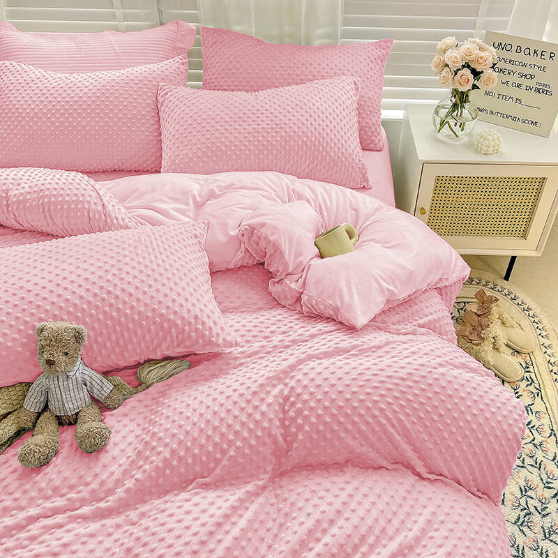 Pościel pluszowa zimowa miś w kropki 3D 200x220 3 el. MINKY jasny róż nr509